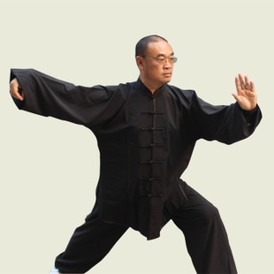 学太极应该先练什么,练太极讲究的就是心静天人合一