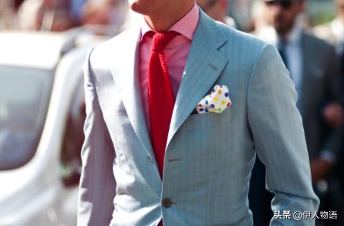 西装是每个男人的必备战袍,西装怎么穿才日常男装