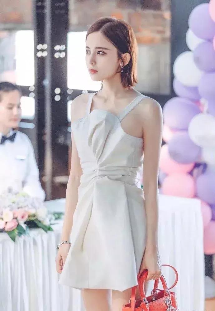 娜扎最新活动造型惊艳众人,娜扎古装新剧