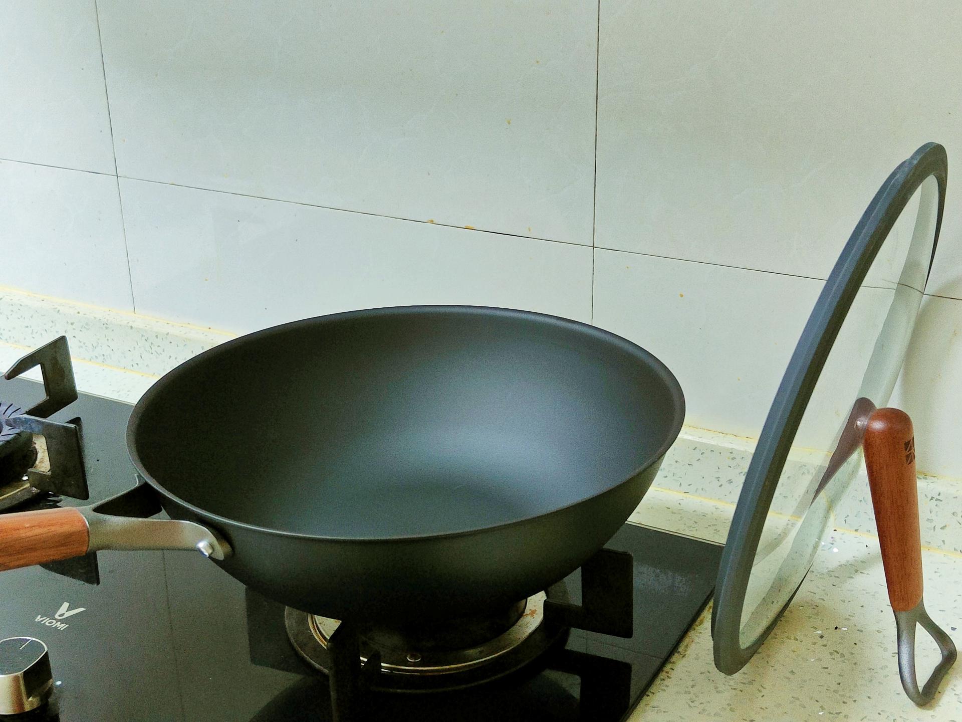 三禾窒氮轻铁锅,三禾锅具轻铁锅