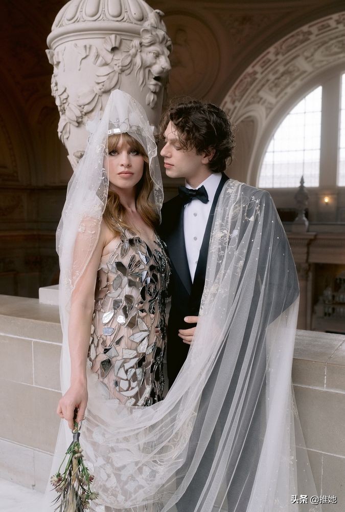 美国富豪迎娶日本姑娘,美国首富嫁女花多少钱