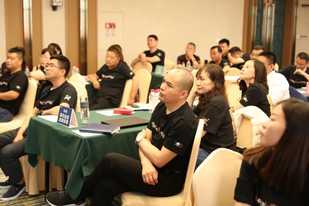 60天，好佳一运用单元合伙模式后合伙人收益10万+，怎么实现？