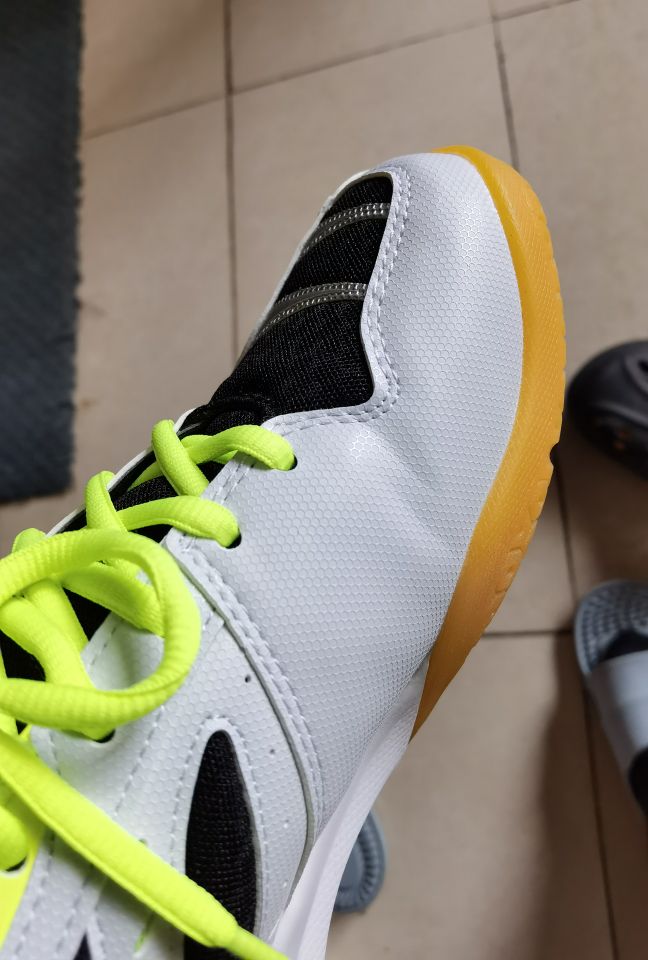 京东自营的尤尼克斯是什么版本的,尤尼克斯京东官方旗舰店正品