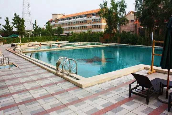 天冷了北京10大温泉,北京郊区两天一晚温泉度假推荐