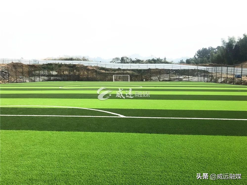 瓒宠鍩哄湴,瑙勬ā澶х殑鎷撳睍璁粌鍩哄湴