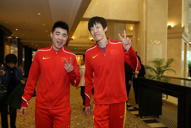 跳高之神张国伟退役视频,昔日跳高第一人张国伟去哪了