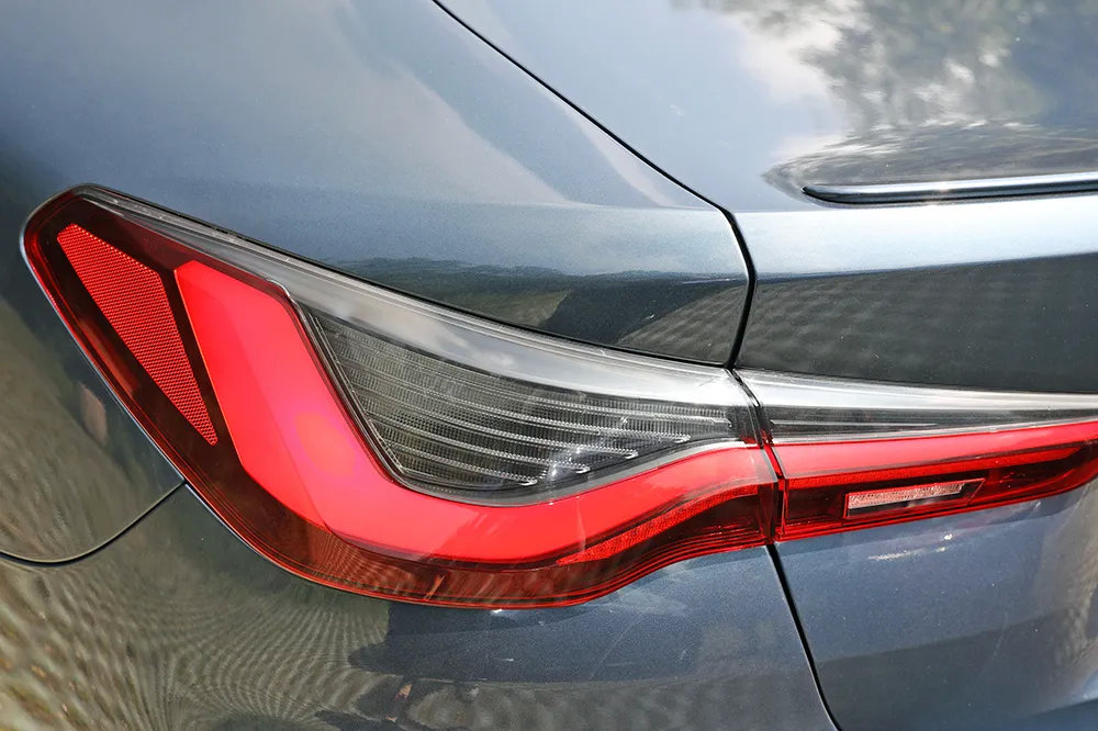 新宝马4系双门轿跑车价格,全新bmw4系双门轿跑车来袭