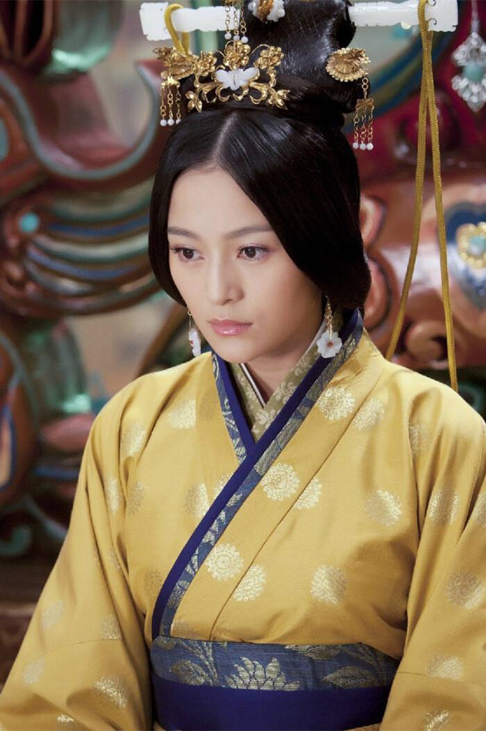 东汉开国太子刘疆：主动辞位得以善终，审时度势兼具气量与智慧