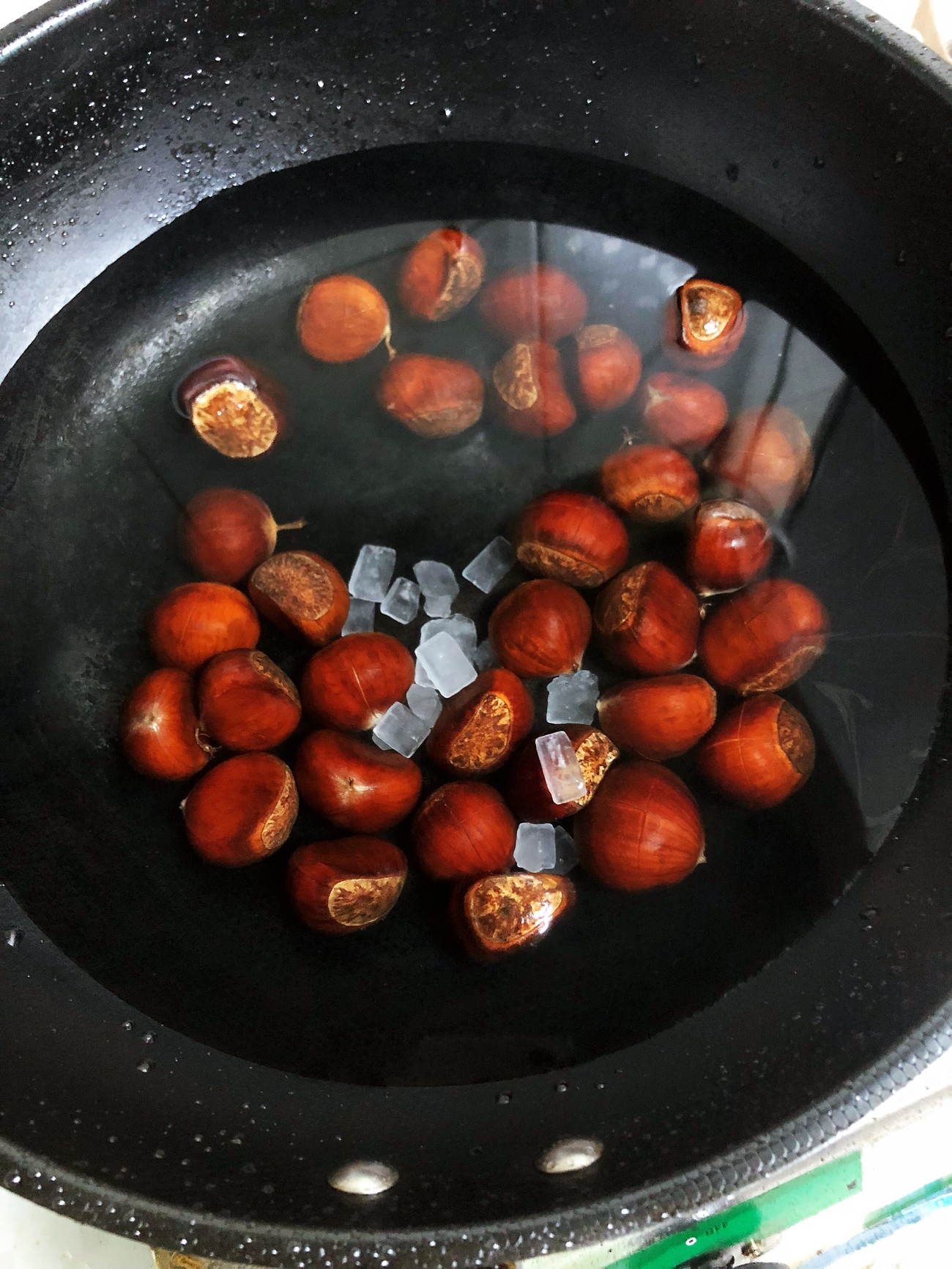 这才是水煮板栗的正确做法,水煮板栗最简单的做法