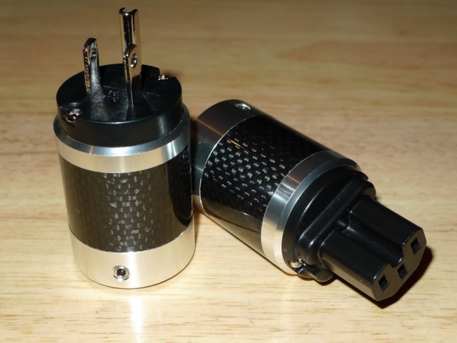 音响初烧也要有HIEND精神，马兰士宝华银线脚垫扩散板统统拿来用