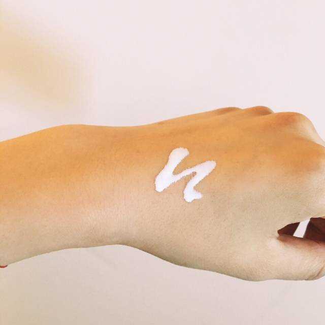 用100元测试防晒霜的效果,一百款防晒霜测试