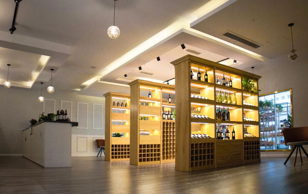 亚蓉欧国家店怎么样,亚蓉欧国家馆