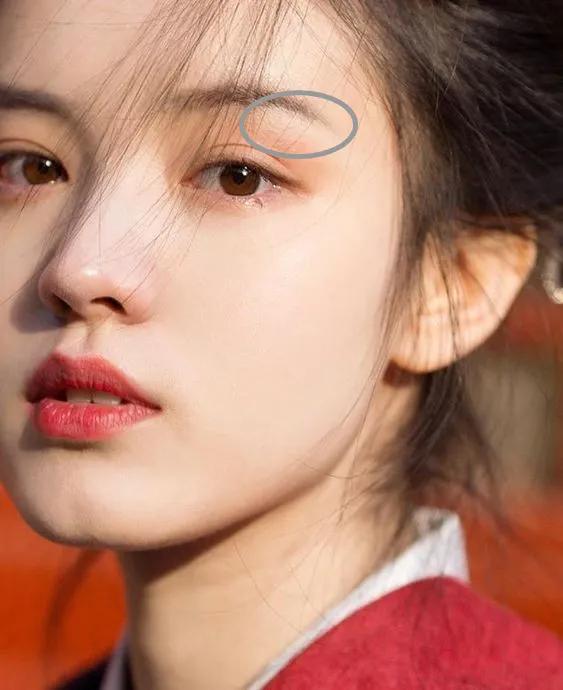 单眼皮肿眼泡眼妆3ceovertake,overtake眼影单眼皮肿眼泡眼妆教程