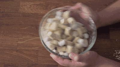 亲手自制烧仙草奶茶味道好极了,家庭简易版奶茶烧仙草