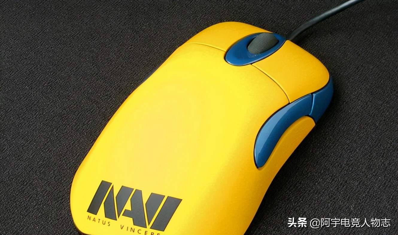 什么鼠标打cf好用打人比较疼,哪个鼠标打cf玩瞬狙好