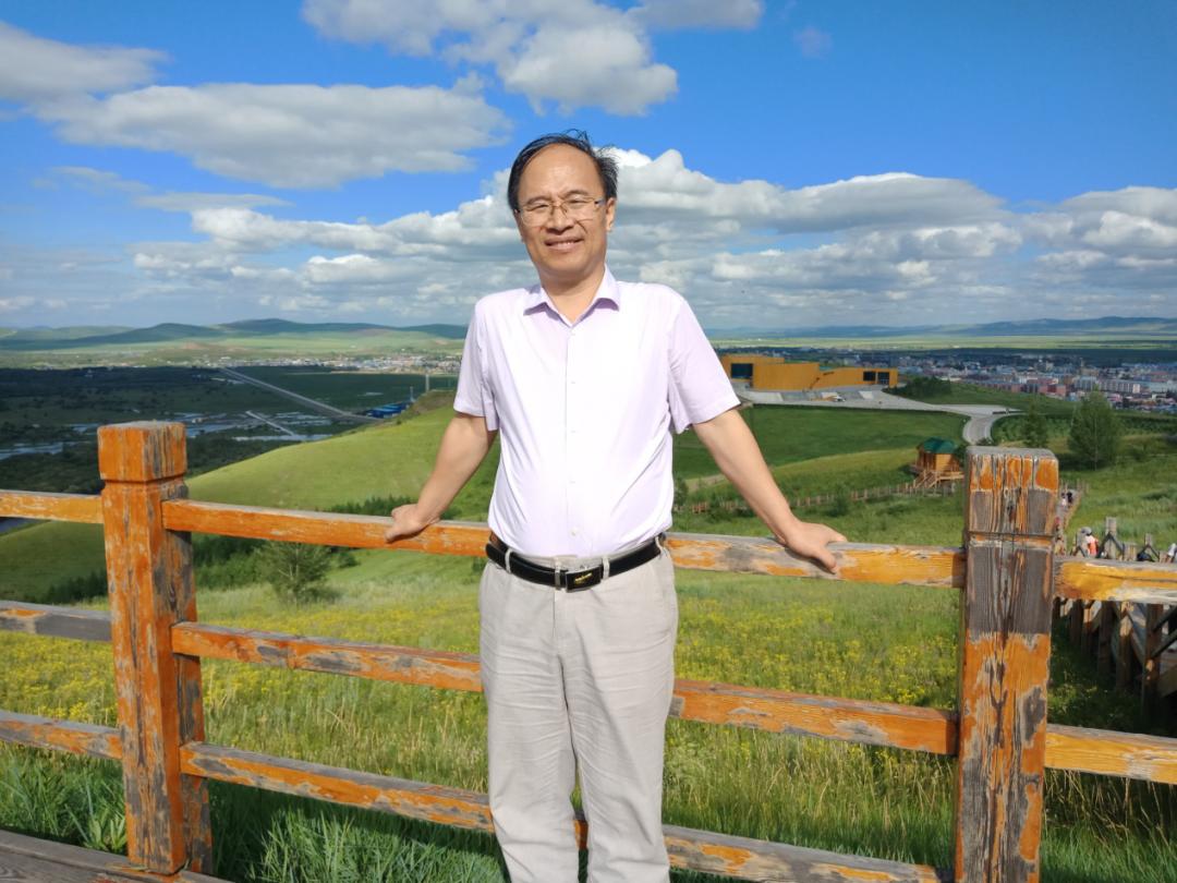 又到一年毕业季归来仍是少年,又是一年毕业季愿你归来仍是少年