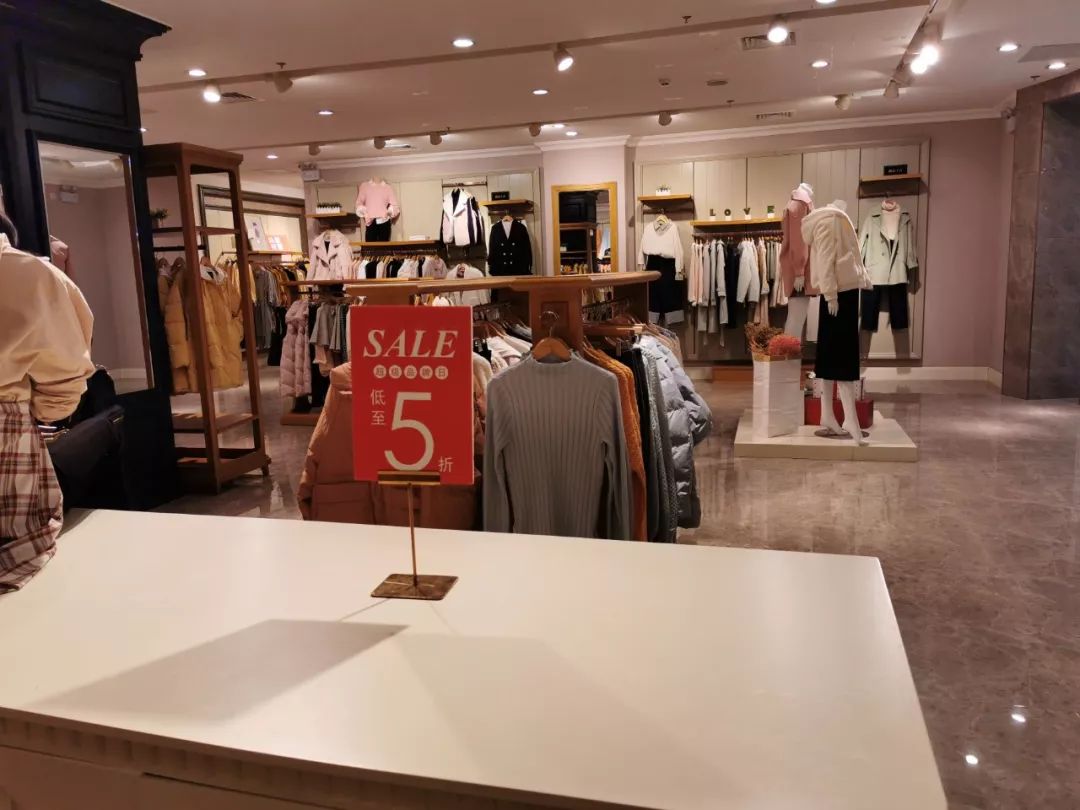 2023年女装拉夏贝尔,拉夏贝尔女装视频