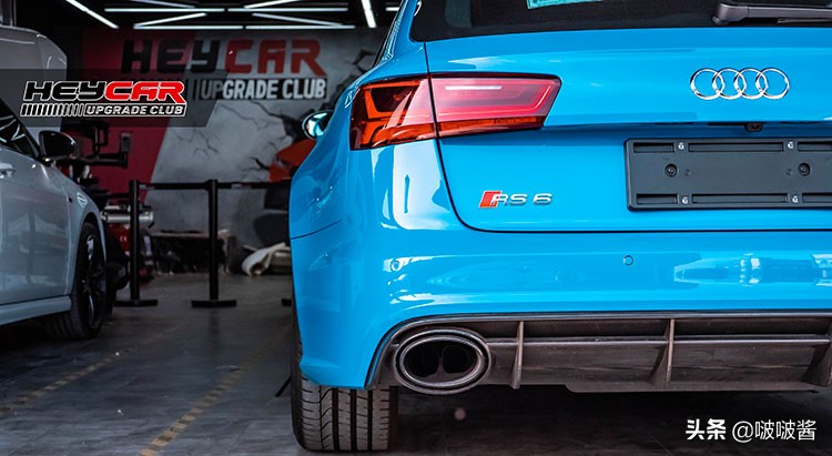 奥迪rs6方向盘,奥迪rs6赛道模式按键改装