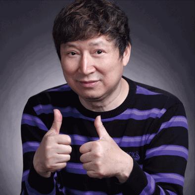 他是北京首富，也是头号软饭王，坐拥80亿身家，晚年遭亲人反目