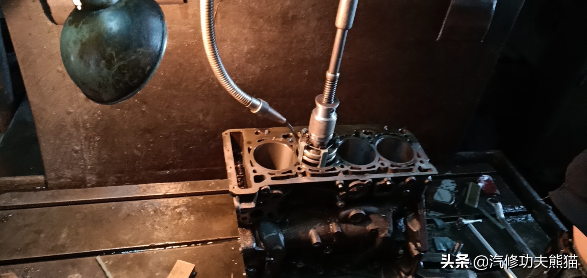 奥迪第三代ea888怎么还烧机油,奥迪的三代ea888烧机油吗