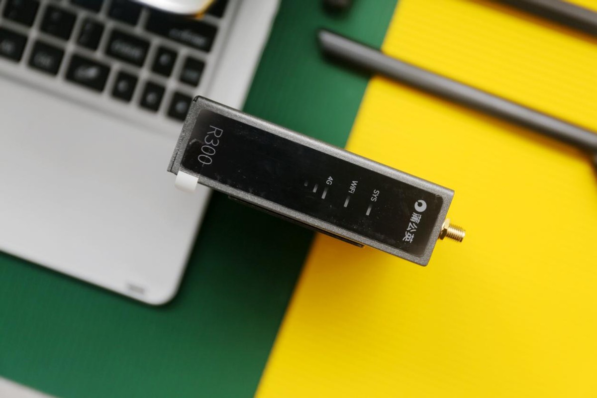 蒲公英4g无线工业级路由器r300a,蒲公英r300a用4g流量卡信号不好