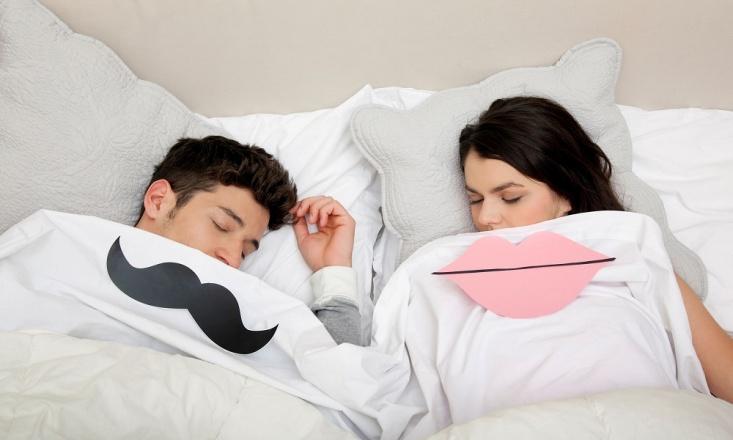 套套上的油是什么？为啥很多套套都有？