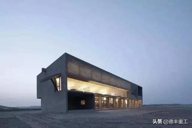 全球美到窒息的白天鹅和山水风景,全世界惊艳的图书馆