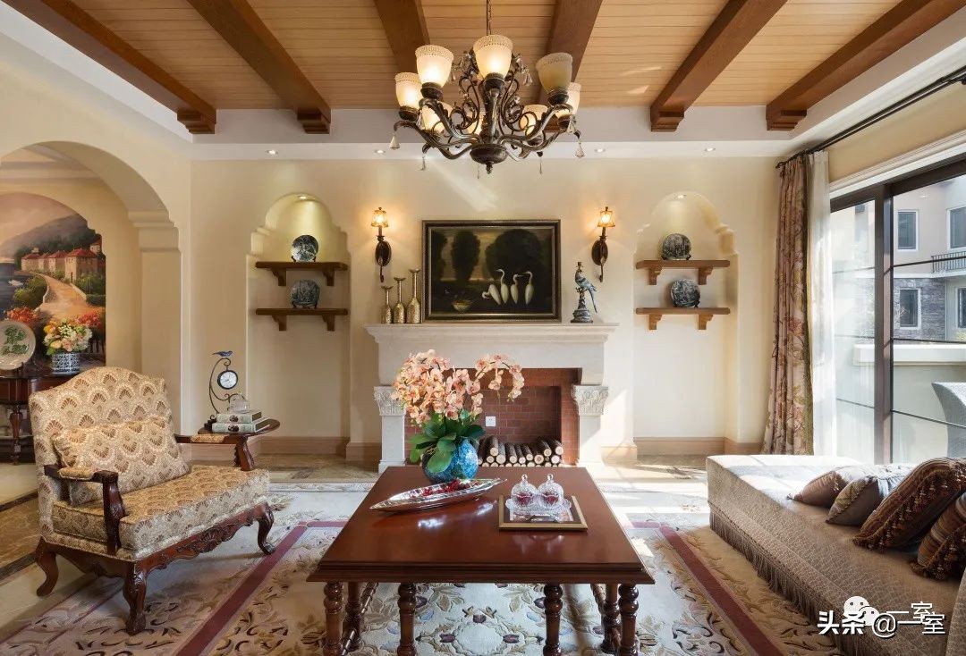 梁志天唐忠汉排名,现代风背景墙作品