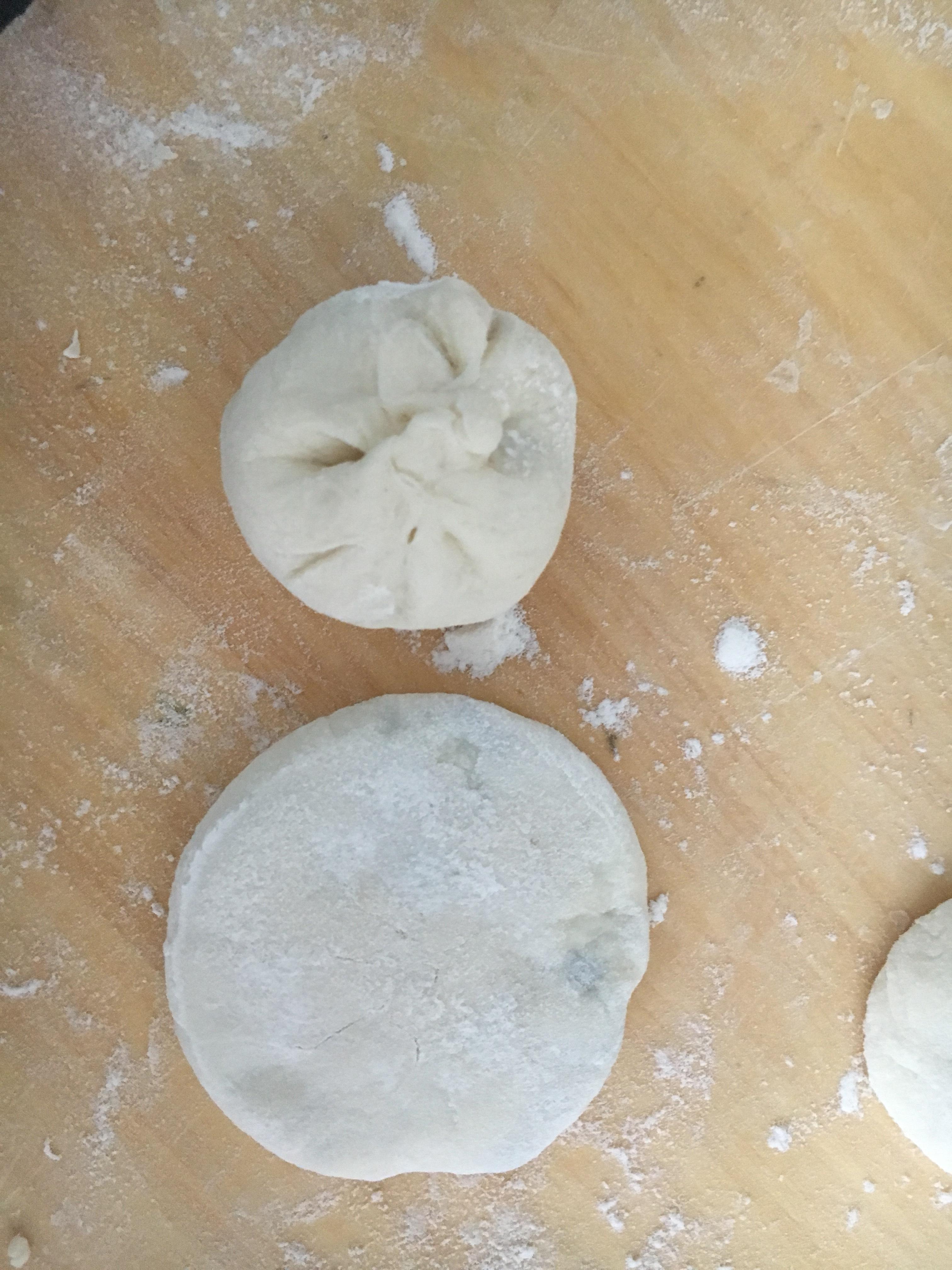 用绿豆在家自制炒菜的绿豆饼,无糖绿豆饼最简单的做法