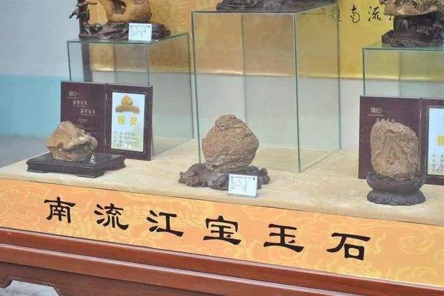 广西合浦南流江玉石图片,合浦南流江玉石