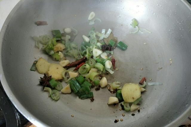 秋季羊骨头怎么煲汤才好吃,夏天羊骨头怎样做汤好喝