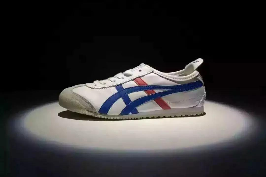 nikejustdoit广告词,耐克justdoit鞋子全款