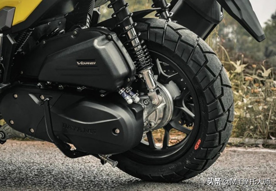 豪爵uhr150和大阳adv150选哪个好,大阳adv150和三阳drg150选择哪个