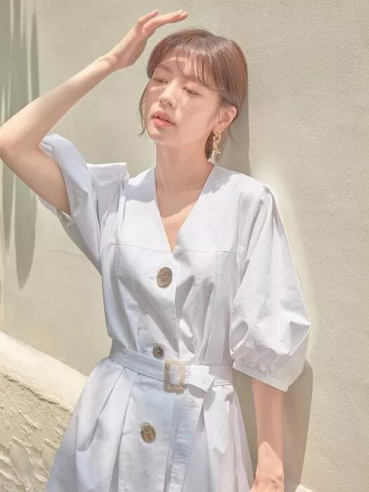 孔孝真同款衬衫豹纹绿色,孔孝真穿搭都是什么品牌