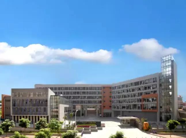 “蒙眼切黄瓜”了解一下！珠海这所就业率99.5%的学校，太厉害！