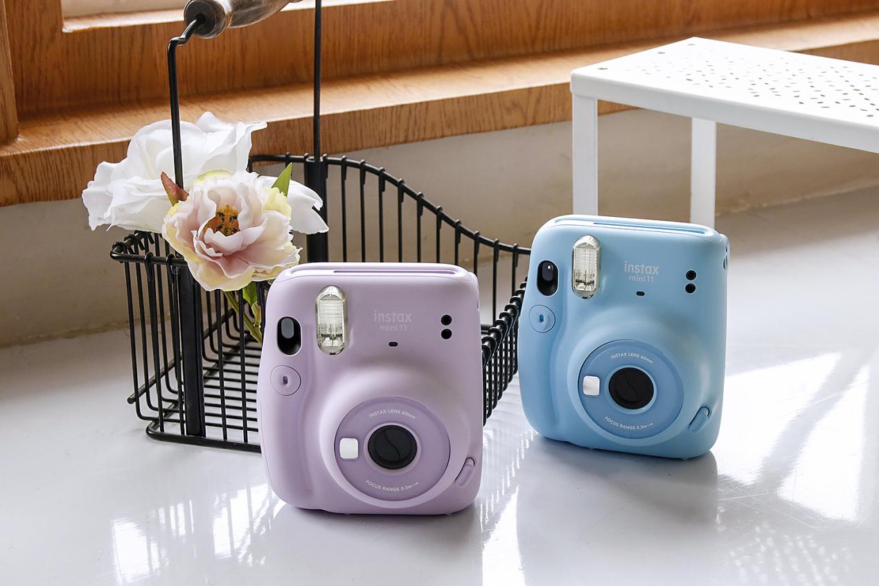 instaxmini11怎么用,富士instax立拍立得mini11冰晶白
