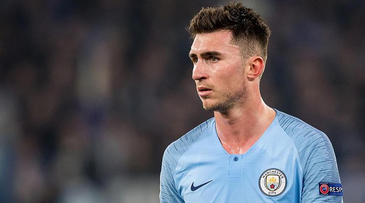 442评当今足坛10大中卫,范戴克VS拉莫斯谁防守最强