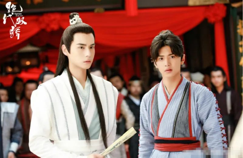 《绝代双骄》五个版本PK，谁才是你心中的小鱼儿花无缺