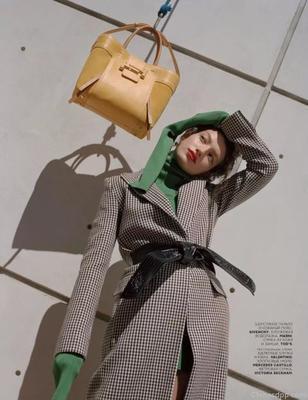 西装配裙子适合哪种发型,中长西装配什么裙子好看