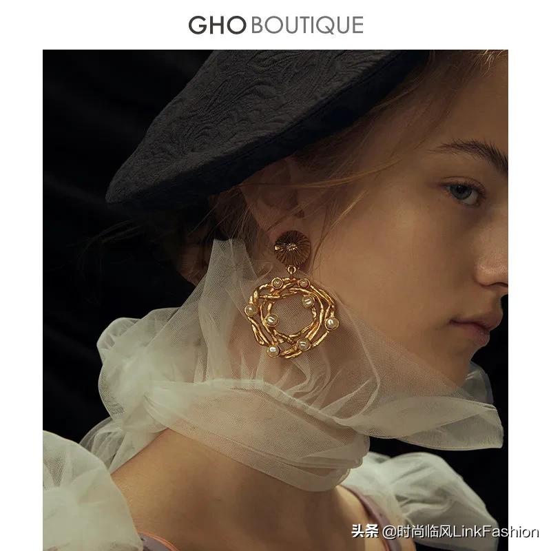 复古感元素,打造春天的时髦衣橱