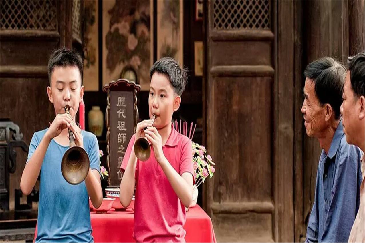 百鸟朝凤德高望重礼盒,百鸟朝凤什么人才能受得起