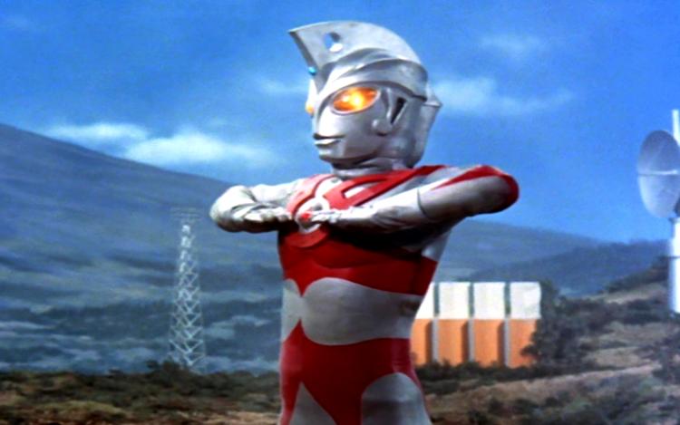 赛文头镖弄到艾斯的头上,赛文头上的飞镖是什么