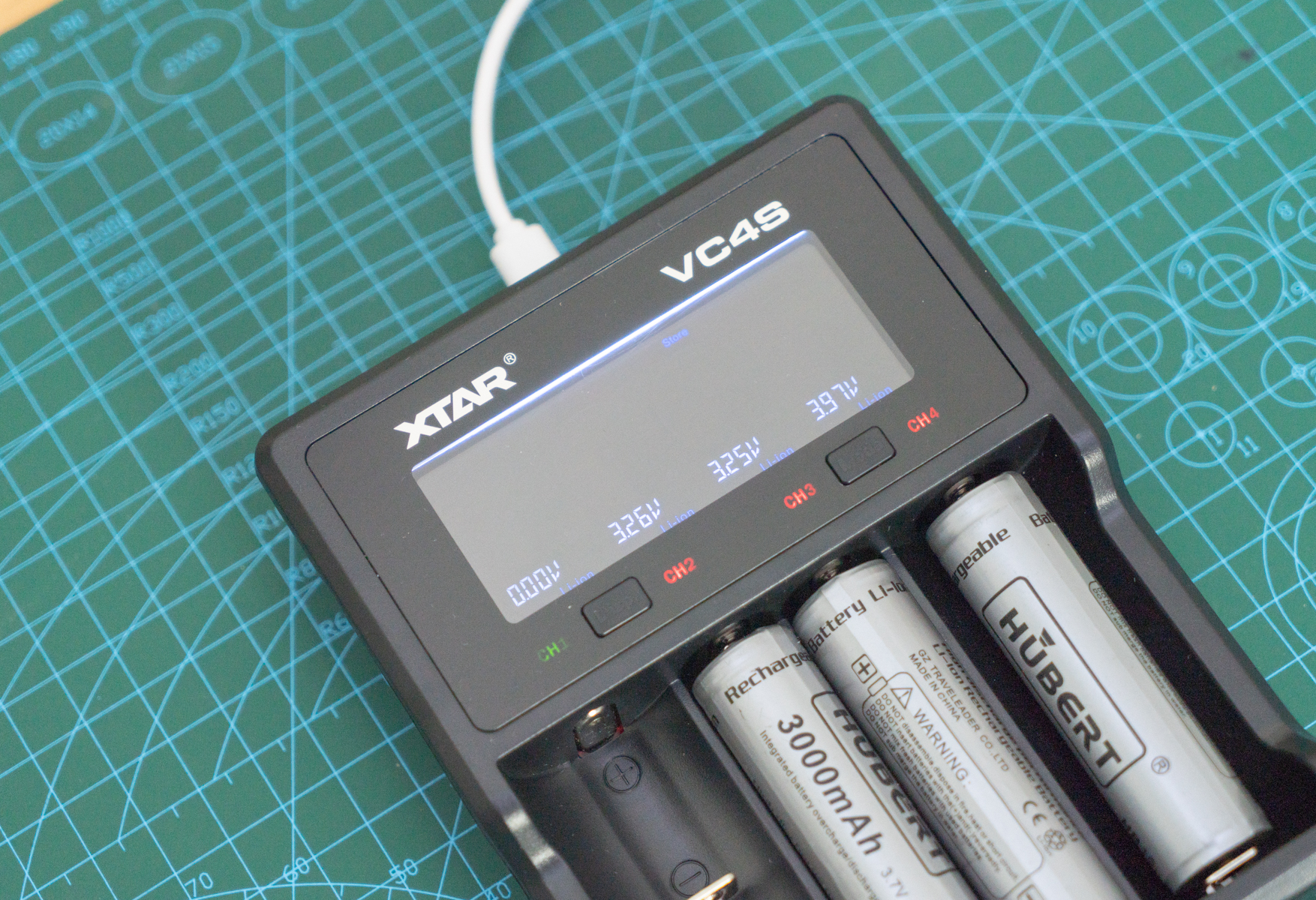 vc4s智能充电器,废电池随便扔