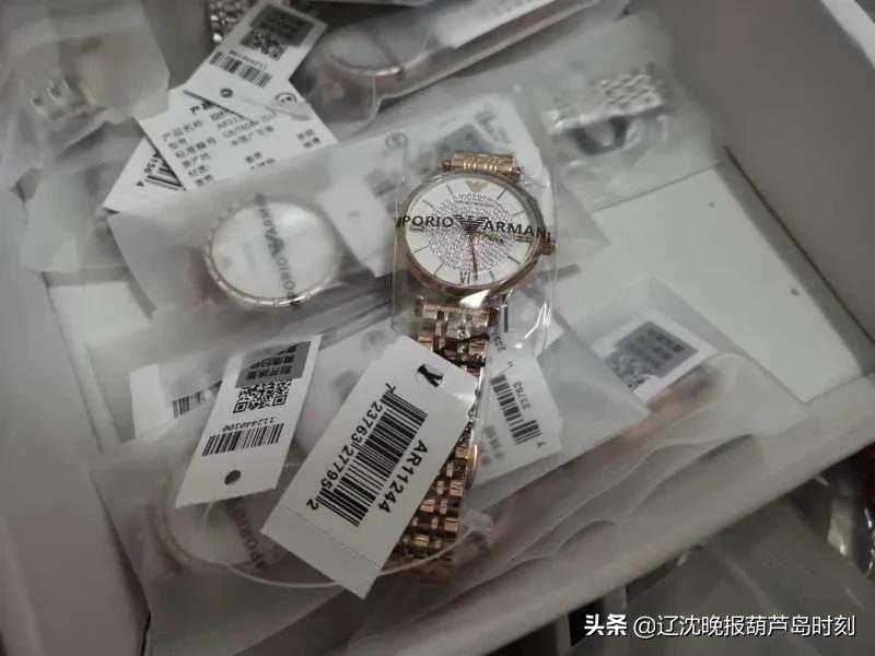 包装盒、说明书、小票全齐，但全是假的！喜欢找代购的人注意了