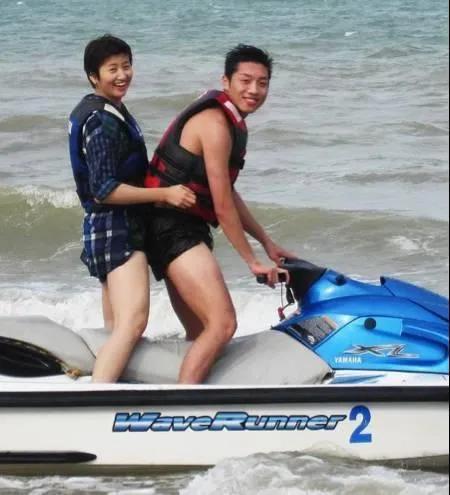 许昕姚彦哪年谈恋爱,许昕姚彦故事