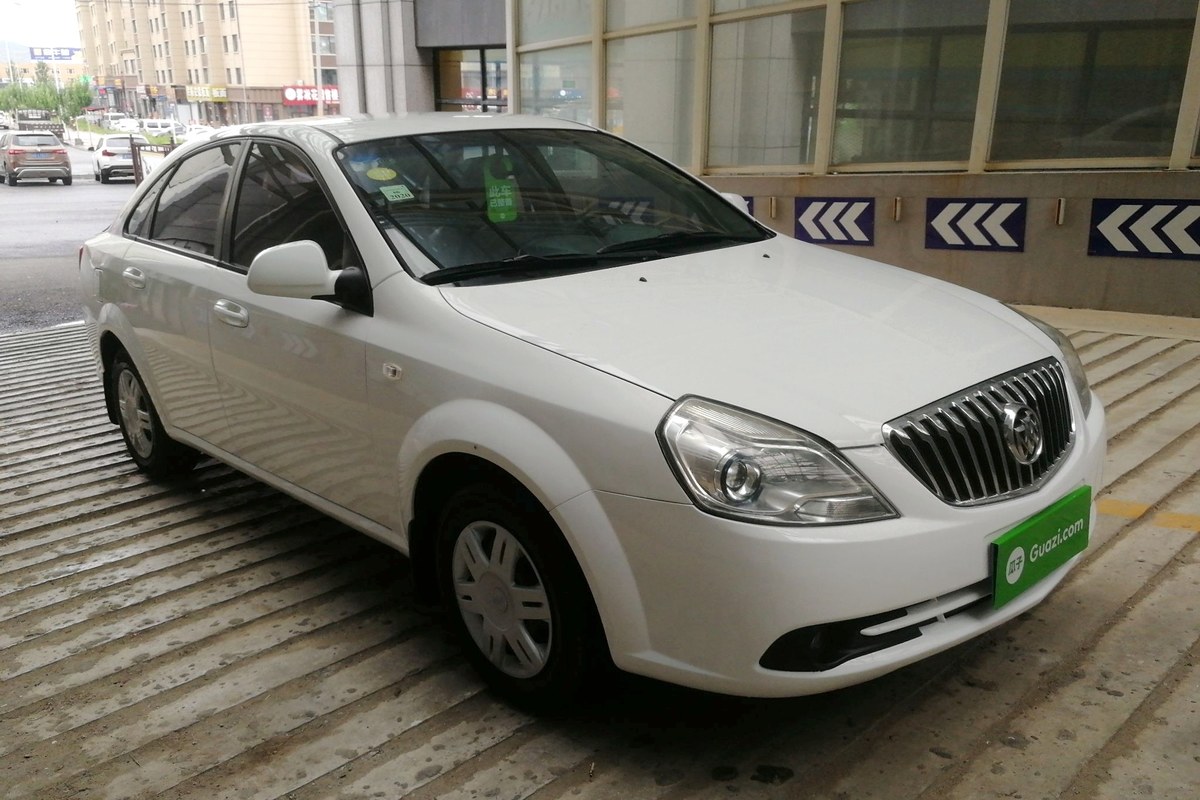 瓜子二手车别克凯越,健身教练30万买二手车