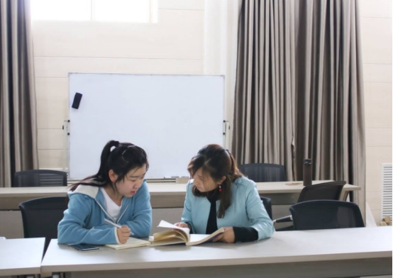 上什么类型大专好找工作,大专找什么工作就业前景好