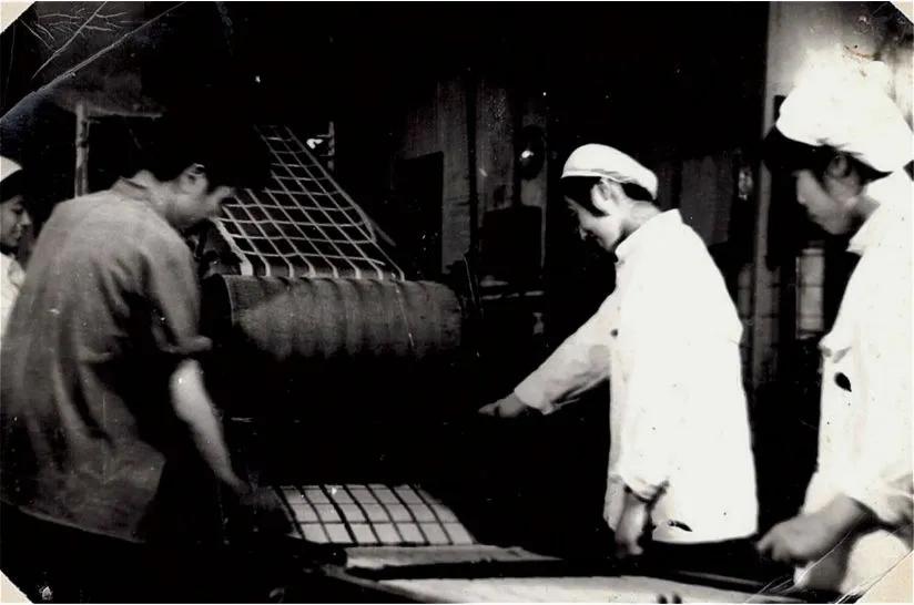 白花蛇草水为什么是山东特产,青岛特产白花蛇草水