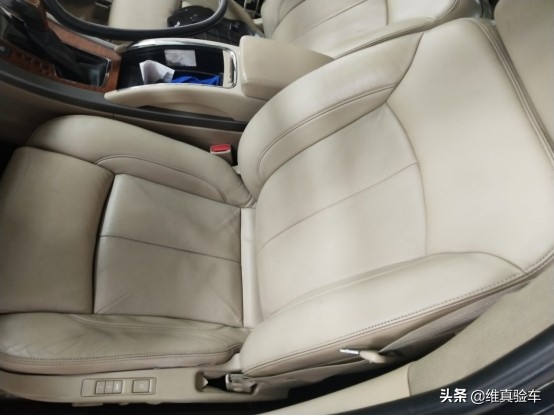 5w买年份近的二手车,开了50000公里的别克君越值多少钱