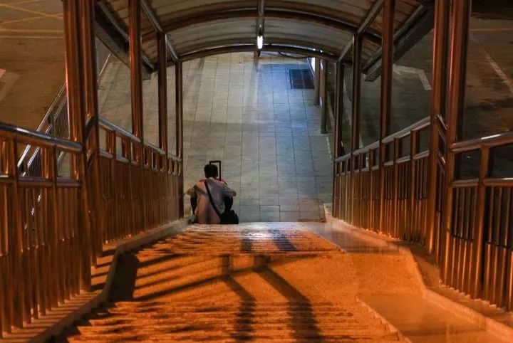 深圳副业月收入20万元,深圳人靠副业赚钱的秘密